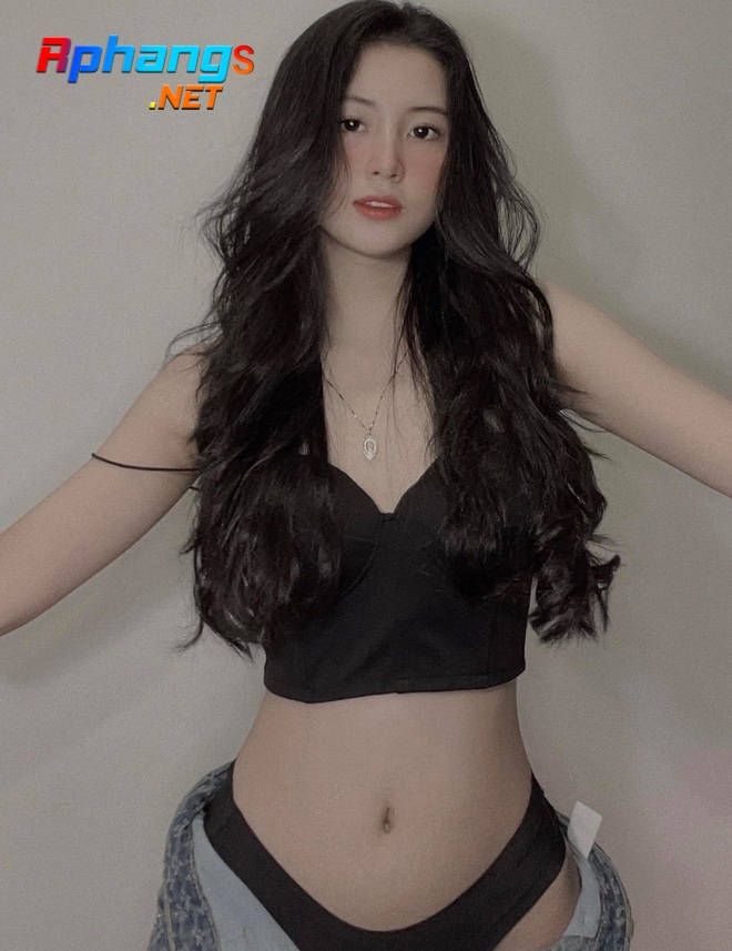 hot-girl-da-nang-song-thoang-ben-ngoai-khong-co-nghia-la-hu-hong-ben-trongdocx-1629681657494.jpeg