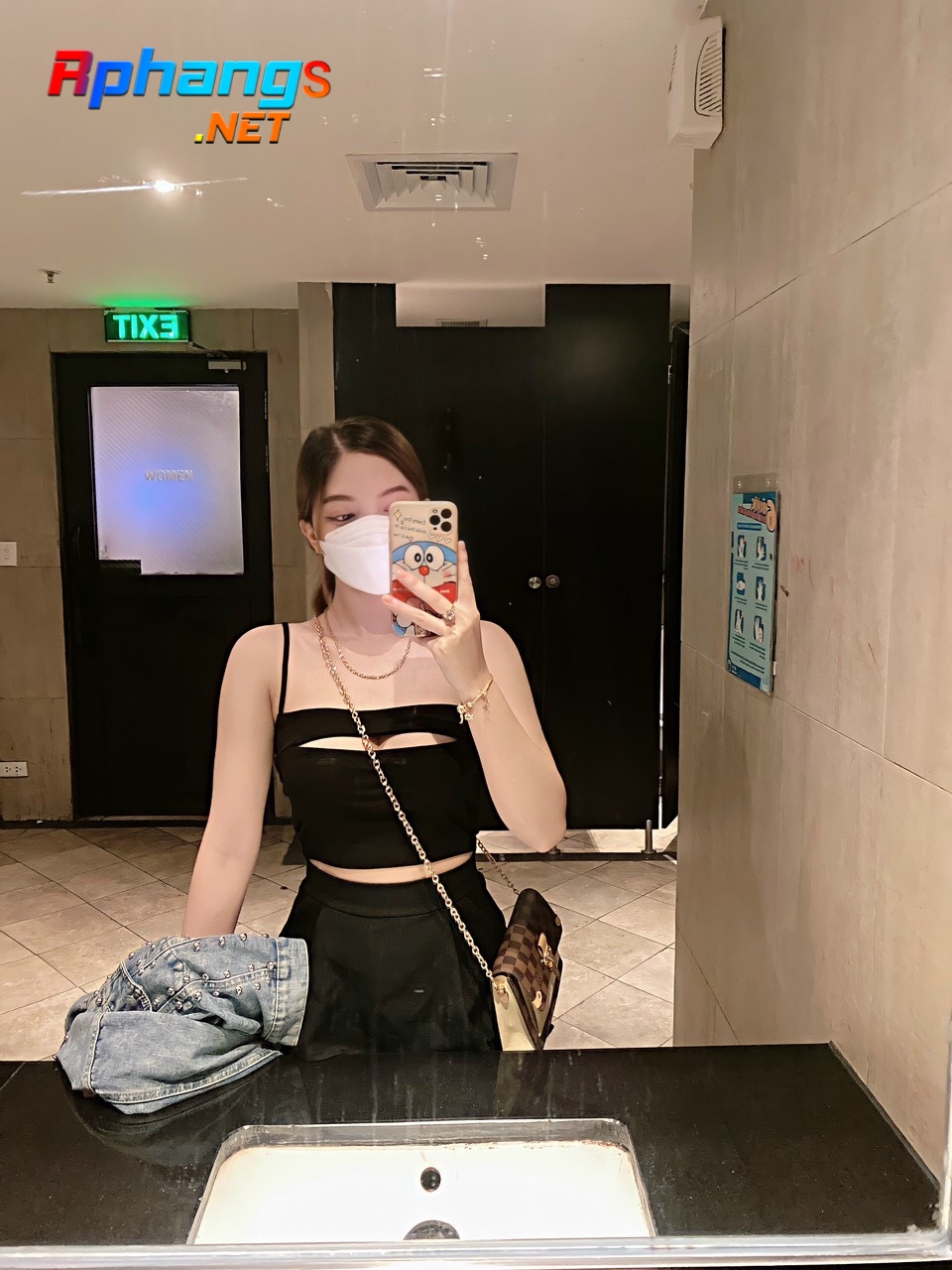 z3287625225557_4c52e796223cfe3ad85df3e65a7c4a58.jpg