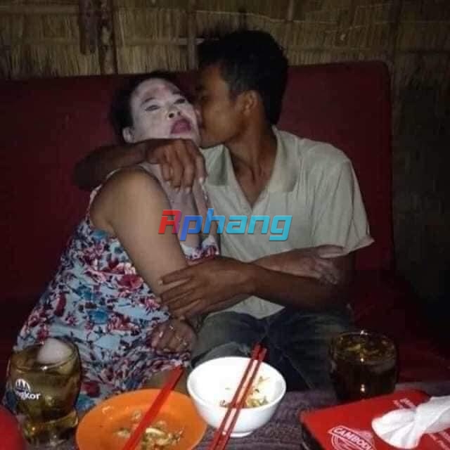 49a7db1d6cf35c37bb7633ecd8247b5d.jpeg