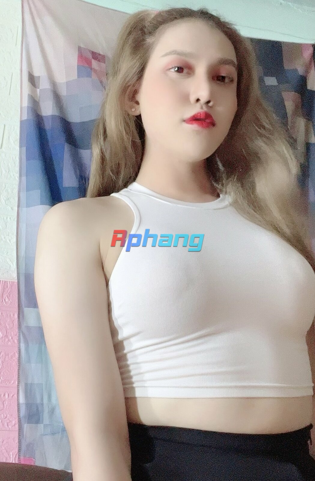 beauty_1697021806559.jpeg