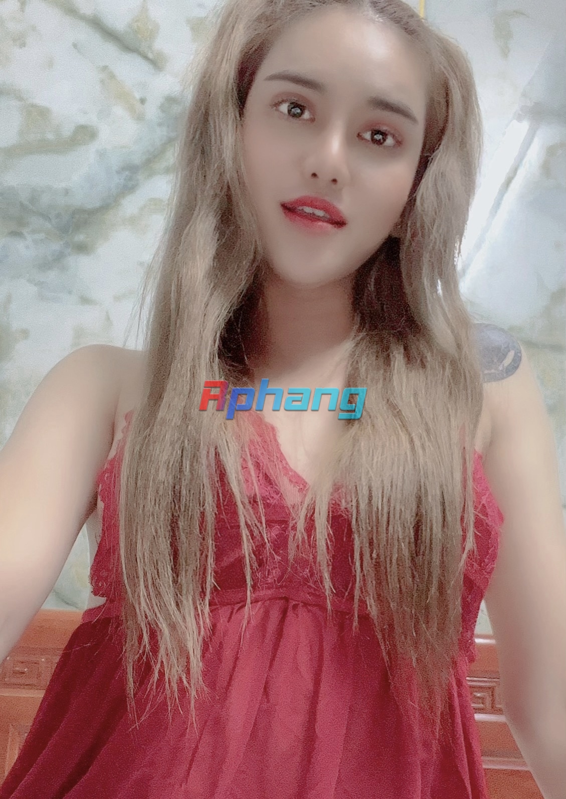 beauty_1697244854098.jpeg