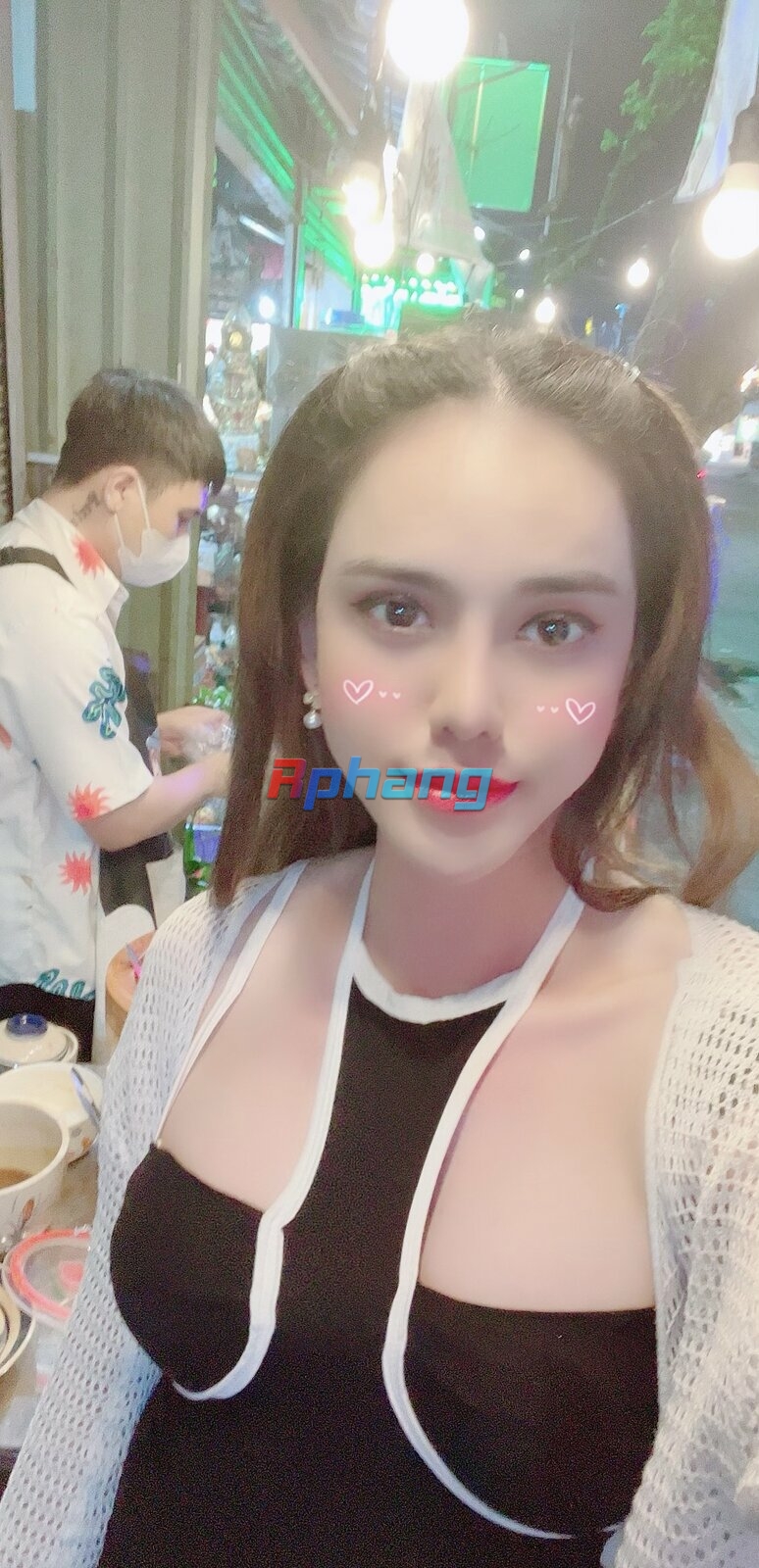 beauty_1700654348796.jpeg