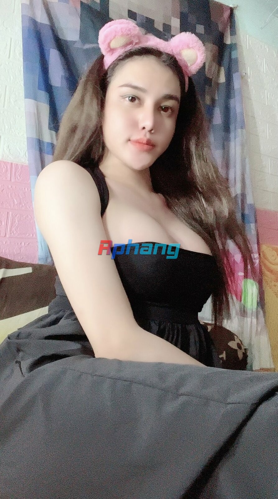 beauty_1701609585814.jpeg