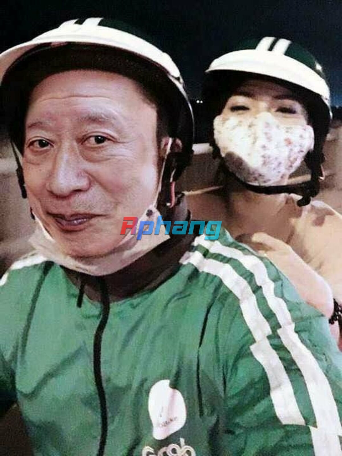 anh-che-tokuda-chay-grap-deo-khach.jpg