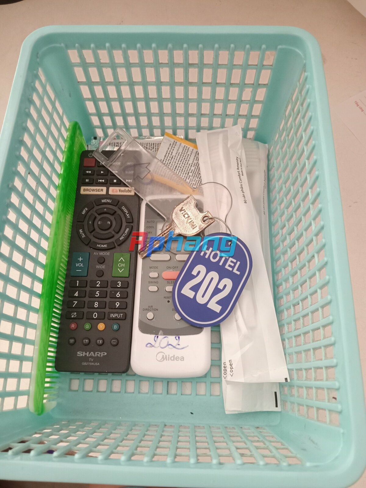 z4995048769393_973b74a2d7958e35aa92fe3c0851bfc3.jpg
