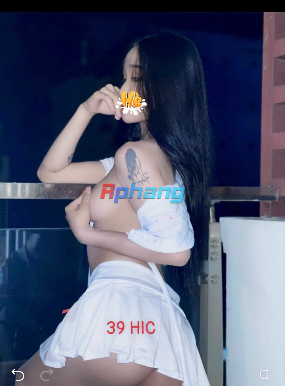 1HQ5BMBHD_AHOC6T.jpeg