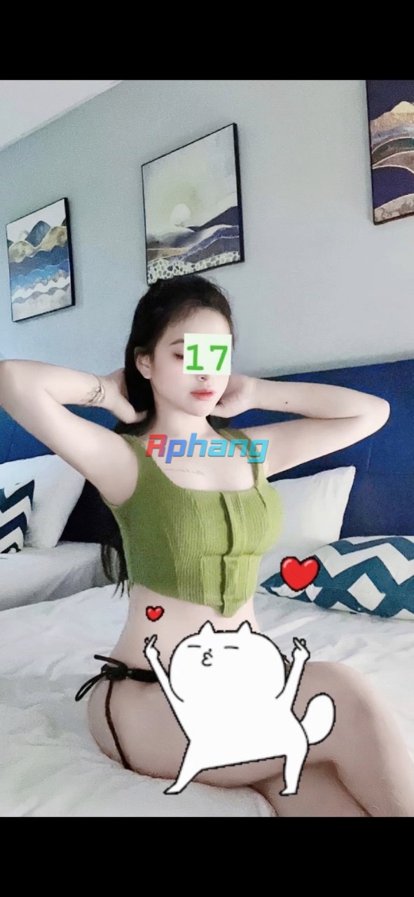 1HQ5BMBHS_AHOC6T.jpeg
