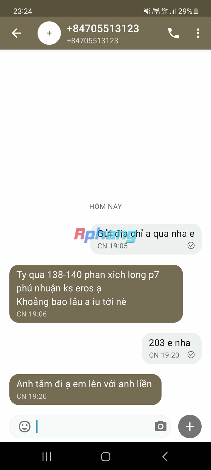 Screenshot_20240616_232453_SMS Messaging.jpg