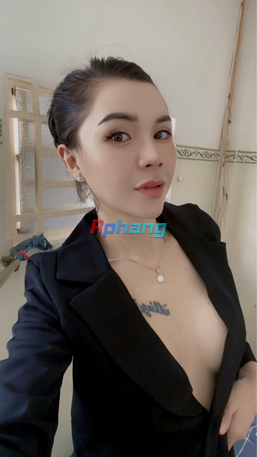 beauty_1731563521058.jpeg