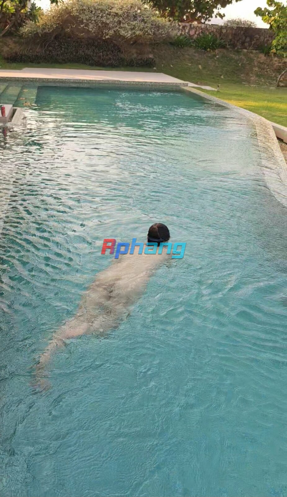 Pool 2 (5).jpg
