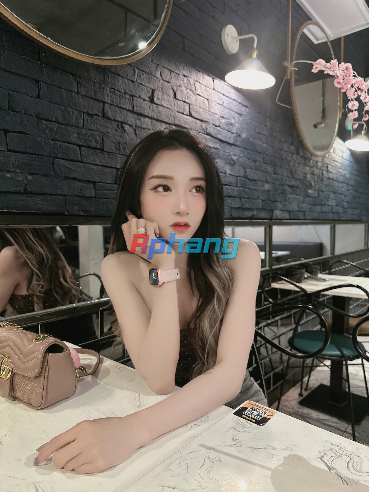 beauty_1738677830856.jpeg
