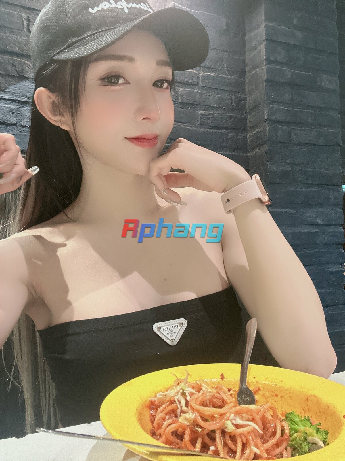 beauty_1738848296280.jpeg