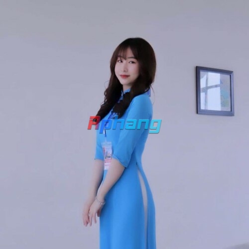 áo dài sinh vein.jpg