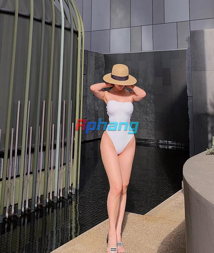 5-buoi-ma-van-so-huu-body-khong-mo-thua-dien-ao-tam-sexy-hoa-hau-phuong-khanh-dung-hang-ha-158...jpg