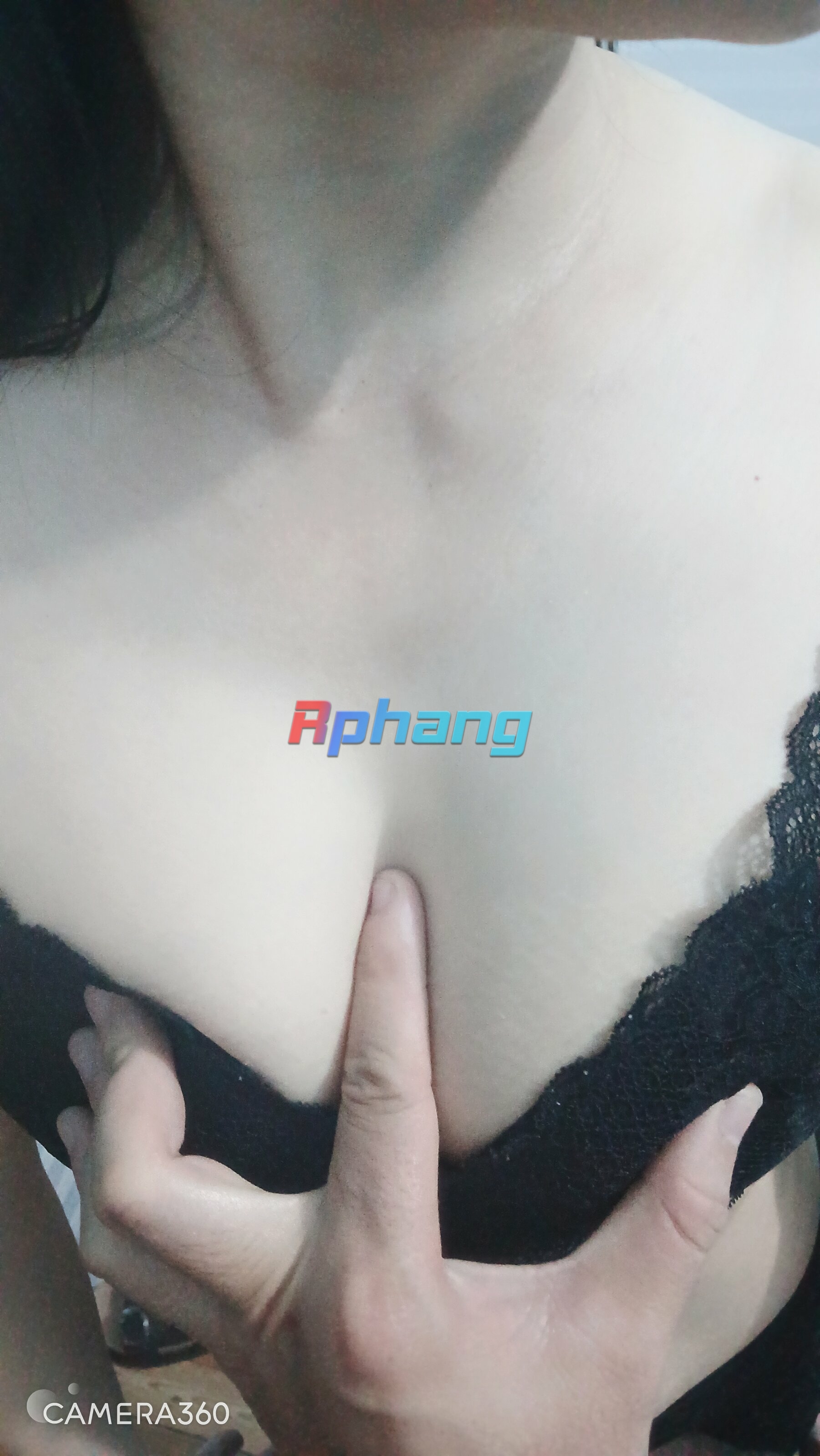 review-of-chalie-chaplin-for-reup-l-kim-lien-mb-dam-dang-dem-lai-su-sung-suong-3329140-original.jpg