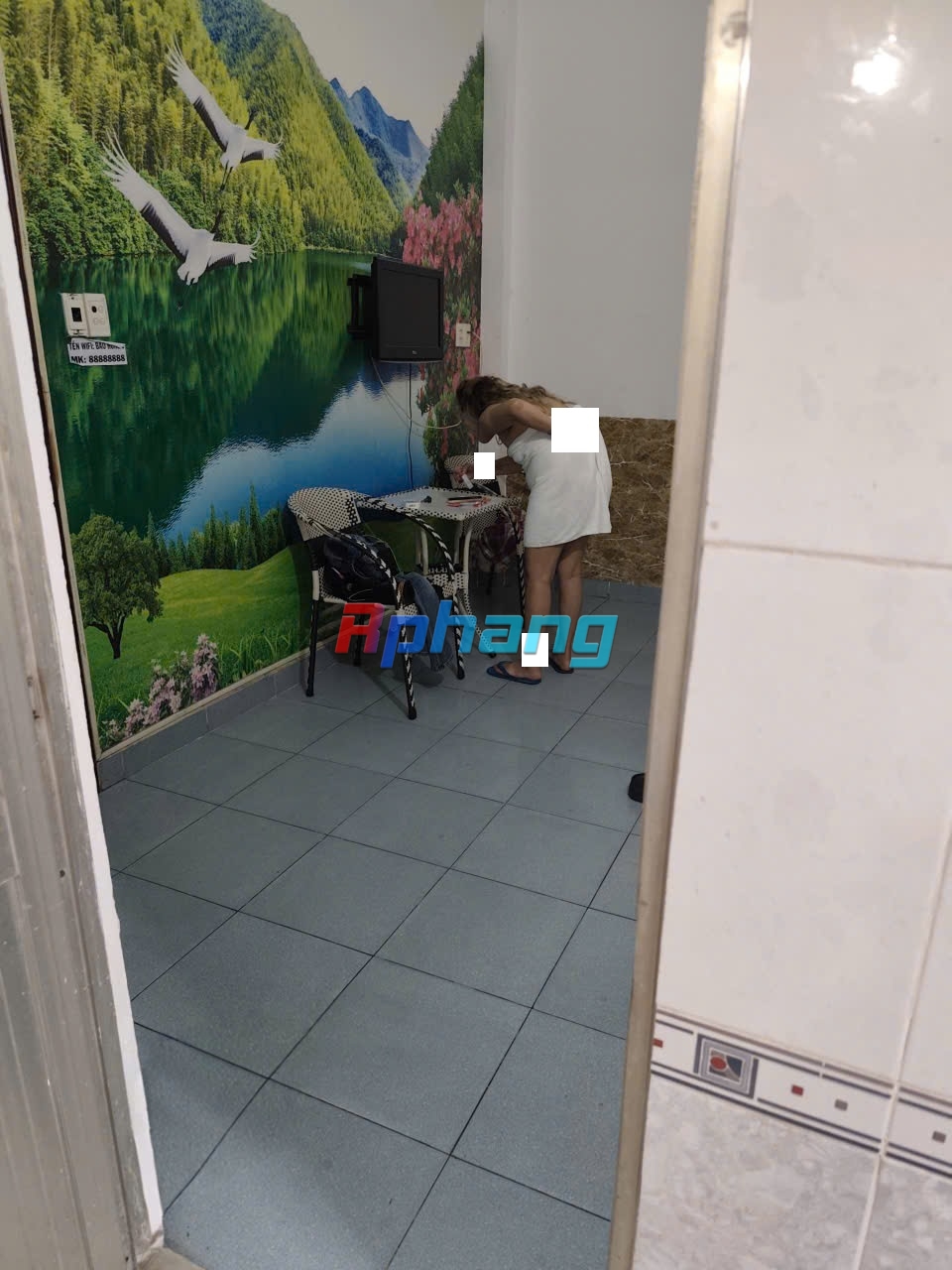 d960a1cf5cdad4848dcb20.jpg