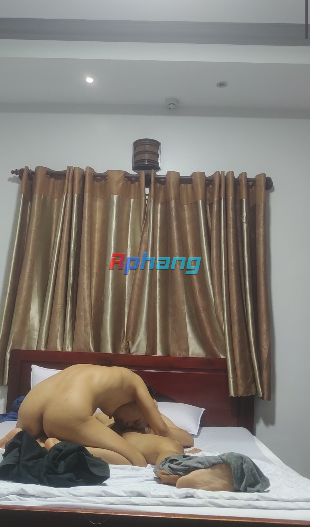Screenshot_2025-09-21-12-32-59-447_com.miui.videoplayer-edit.jpg