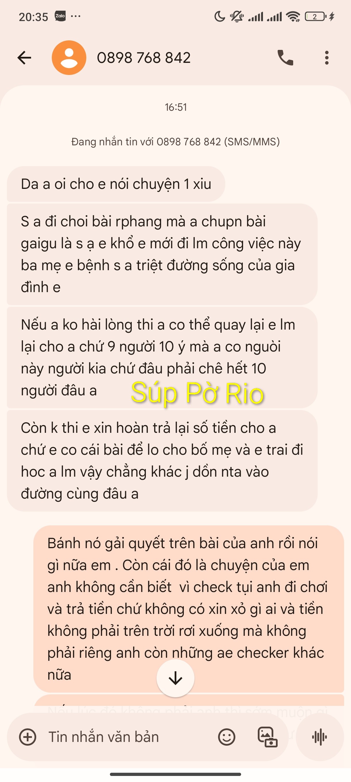 Screenshot_2025-10-06-20-35-27-732_com.google.android.apps.messaging~2.jpg