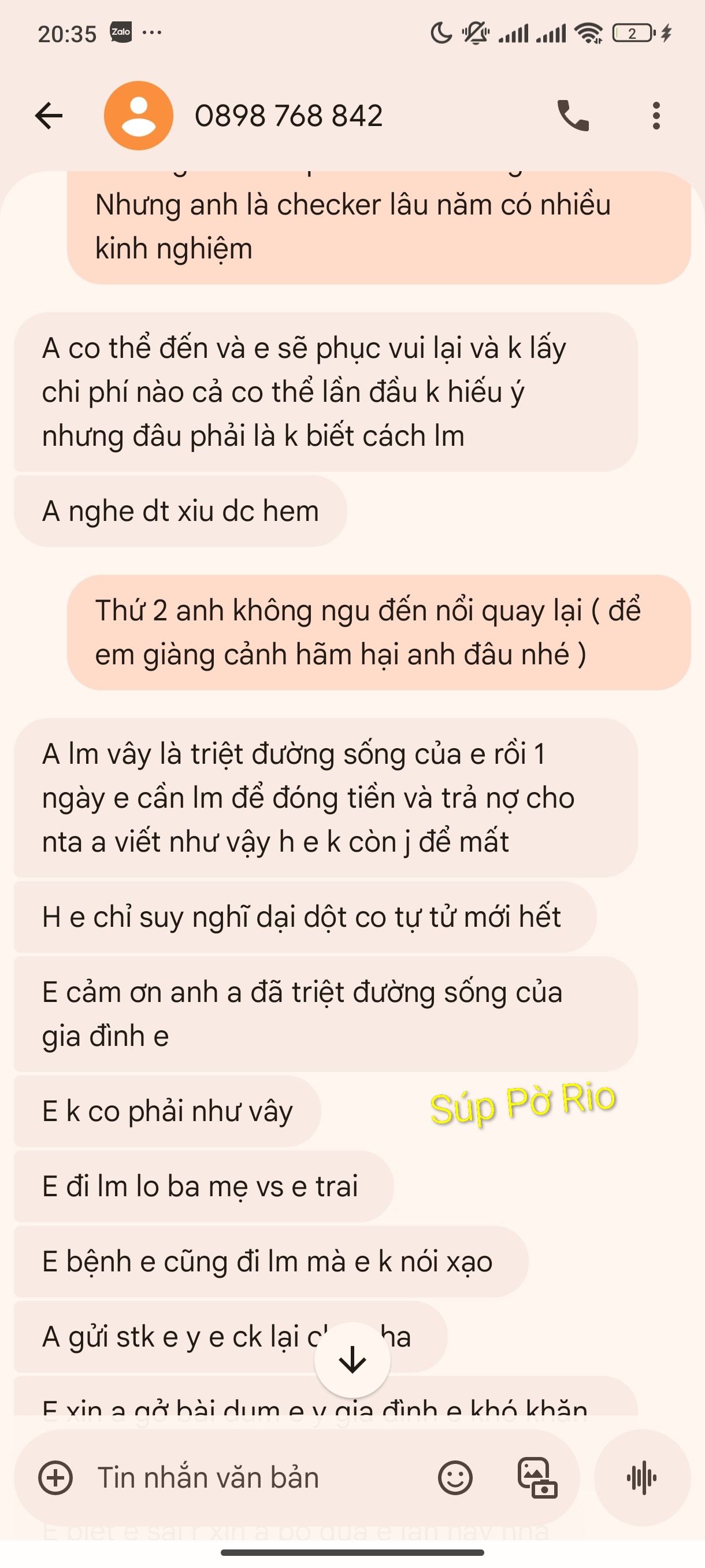Screenshot_2025-10-06-20-35-43-696_com.google.android.apps.messaging~2.jpg