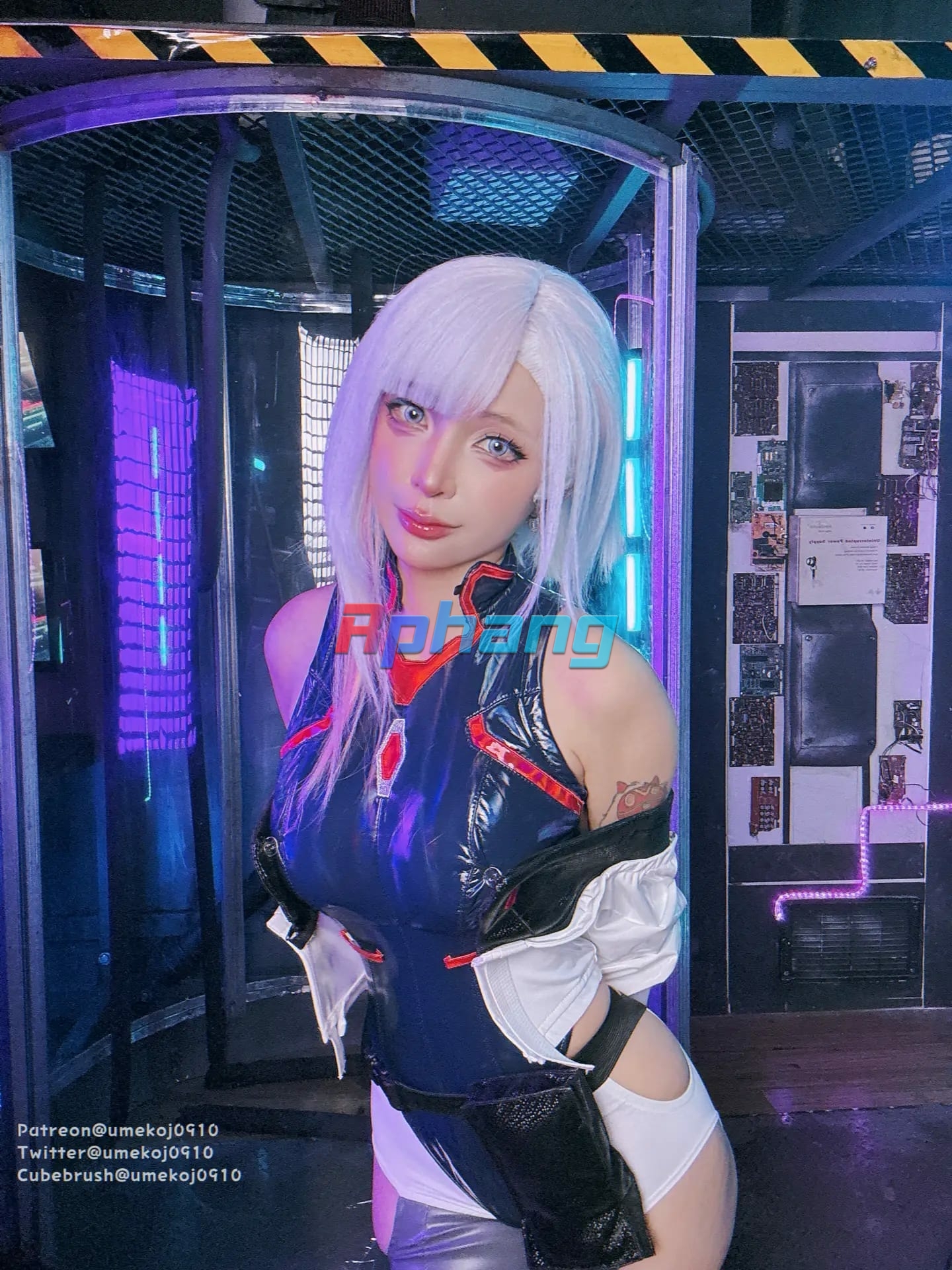 Cosplayer-UmekoJ-Lucy-Cyberpunk-Edgerunner-093.jpg