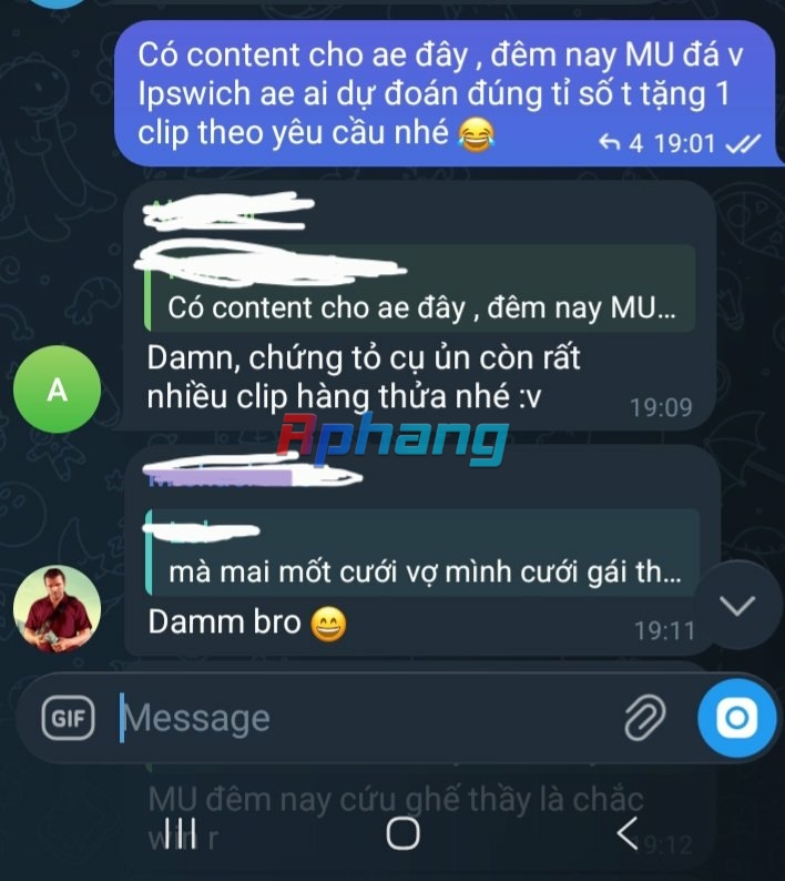 HQ-FlyYa0AAm7wU.jpeg