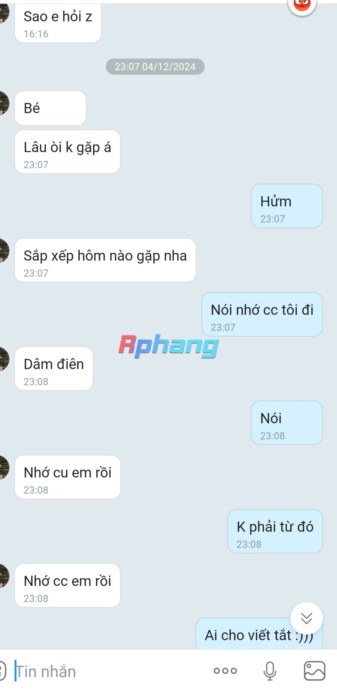 2TIFKW.jpg
