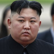 Kim Jong Ủn